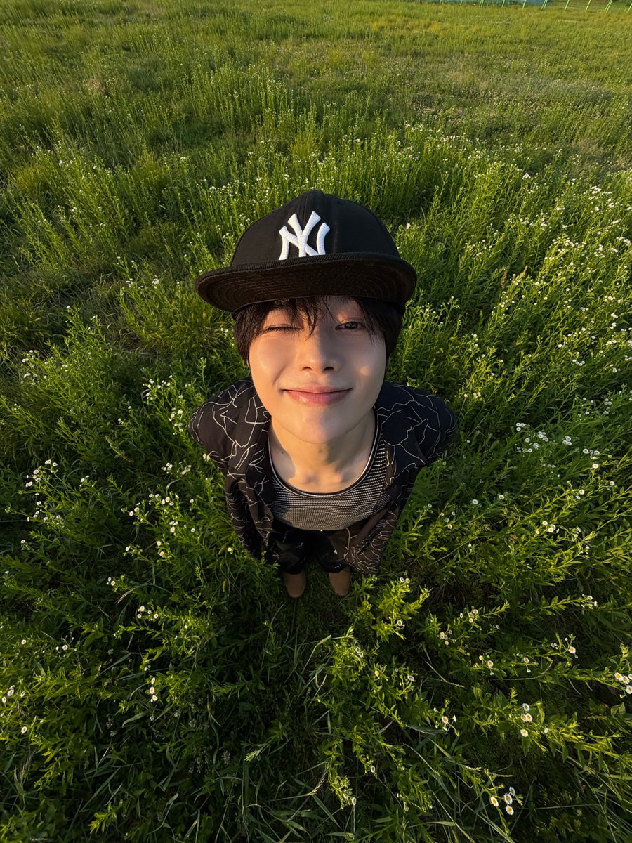 𝙈𝙖𝙧𝙞𝙚 🌻 tweet media