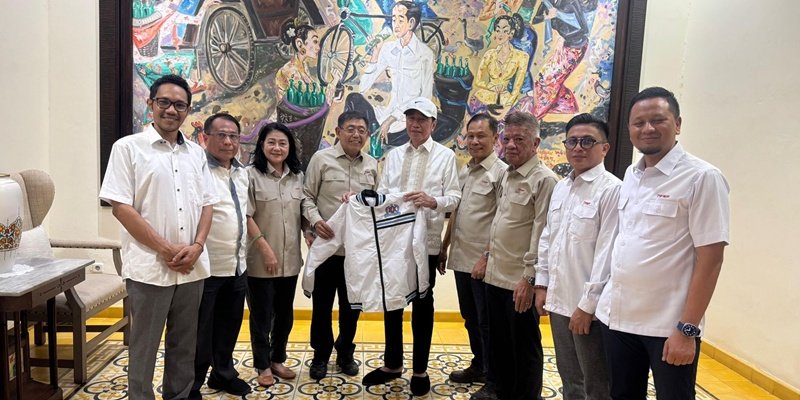 geloraco's tweet photo. Kecewa dengan Penanganan Pidana Polda Metro Jaya Jokowi Siap Tunjukkan Ijazah Asli dari SD hingga Perguruan Tinggi di Pengadilan
https://t.co/ebTXxoEVAn https://t.co/bR0YtMuguV