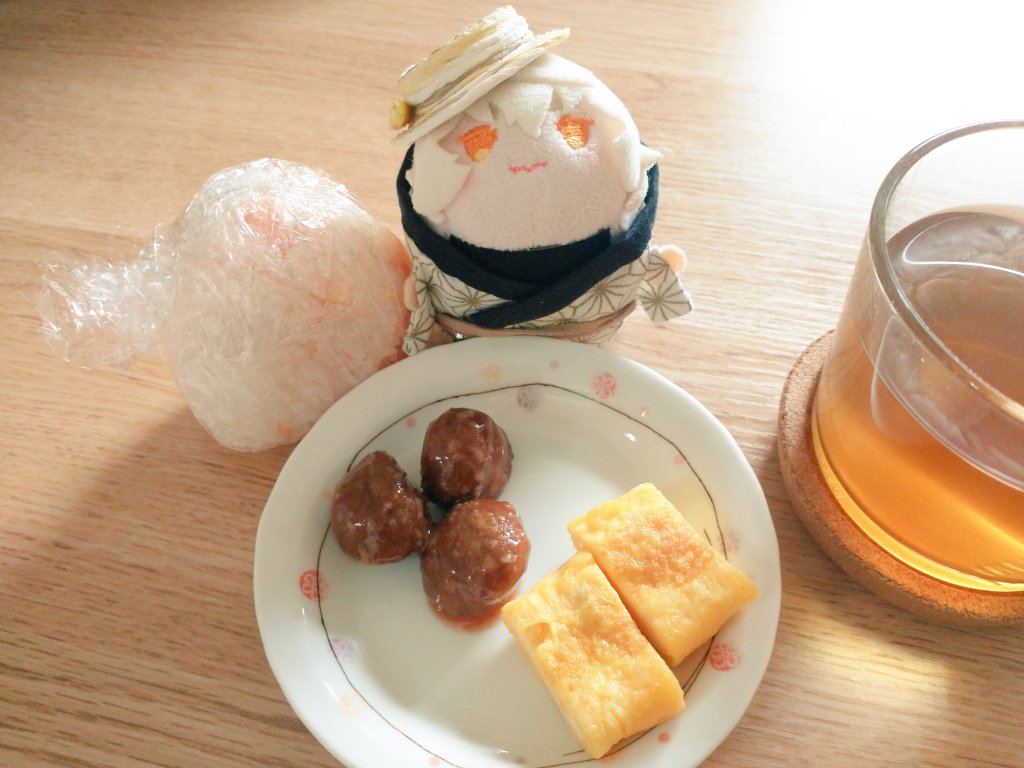 dn8_dr's tweet photo. 🦁おはよー
けさは おべんとう みたいな あさごはんを たべたよ❤️ https://t.co/lOdLp5R9XY
