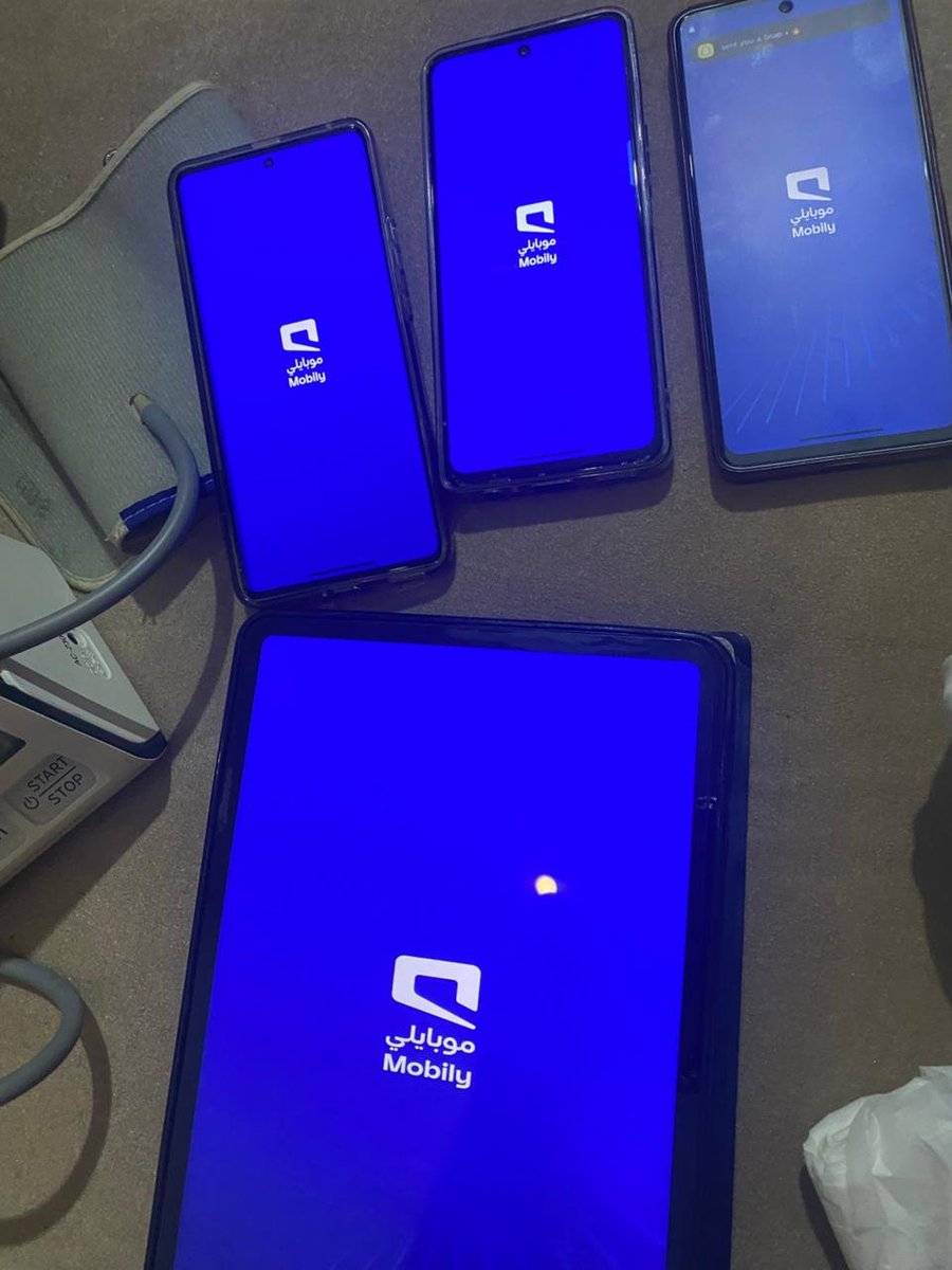 aa6p6's tweet photo. @Mobily ايش القصه جاني هبوط https://t.co/z9fX0PTu5L