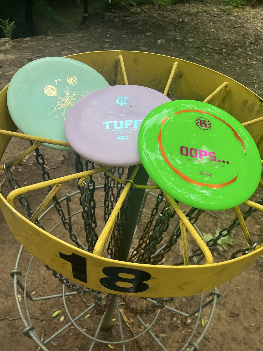 Disc Golf Guru tweet media