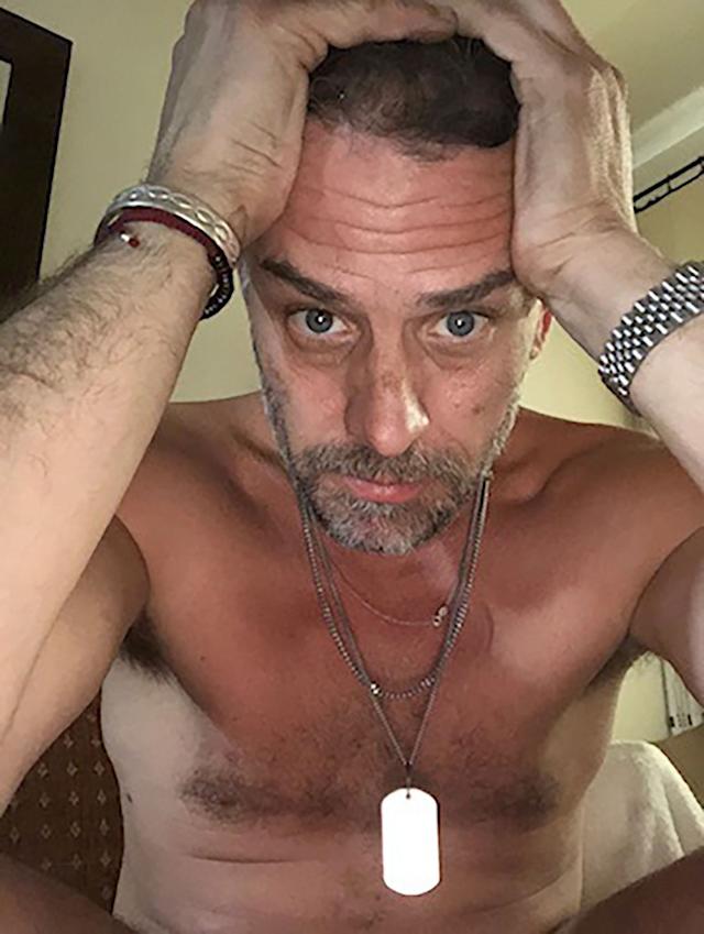 sqhkemery's tweet photo. @RealCandaceO @dadiani_george @NJBeisner Hunter Biden must be out of either money, hookers, or drugs to stoop so low as to appear with Candace Owens!
#guttertrash https://t.co/33szs41Jbi