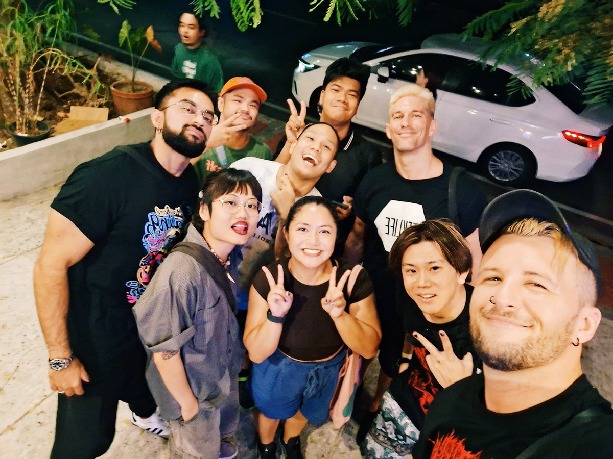 Chris Brookes クリス・ブルックス tweet media