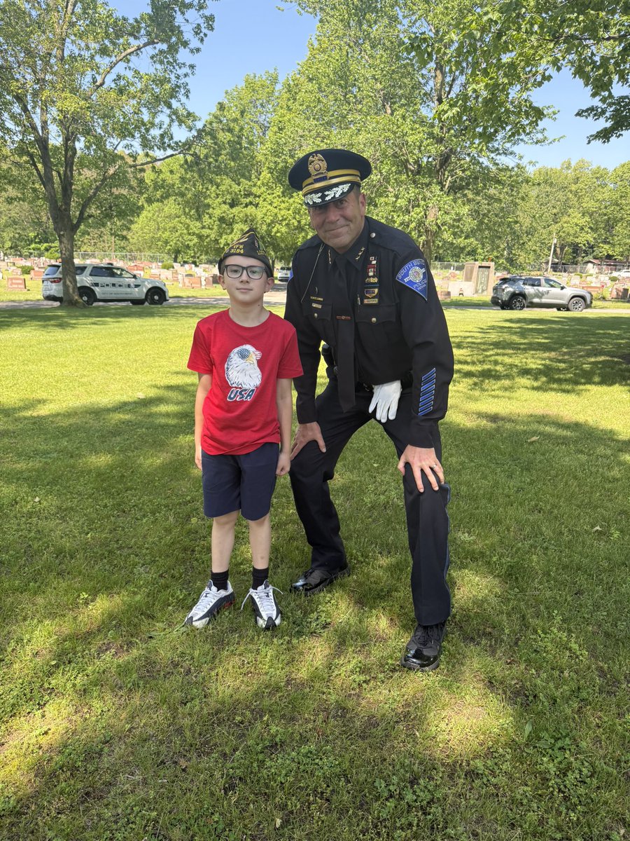 NBanicki's tweet photo. Nothing like a photo with his buddy the chief https://t.co/A2GfDCyzB8