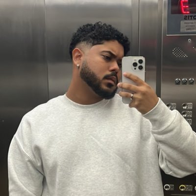 luccaamerico's tweet photo. #NovaFotoDePerfil https://t.co/MvSuhfyyRF