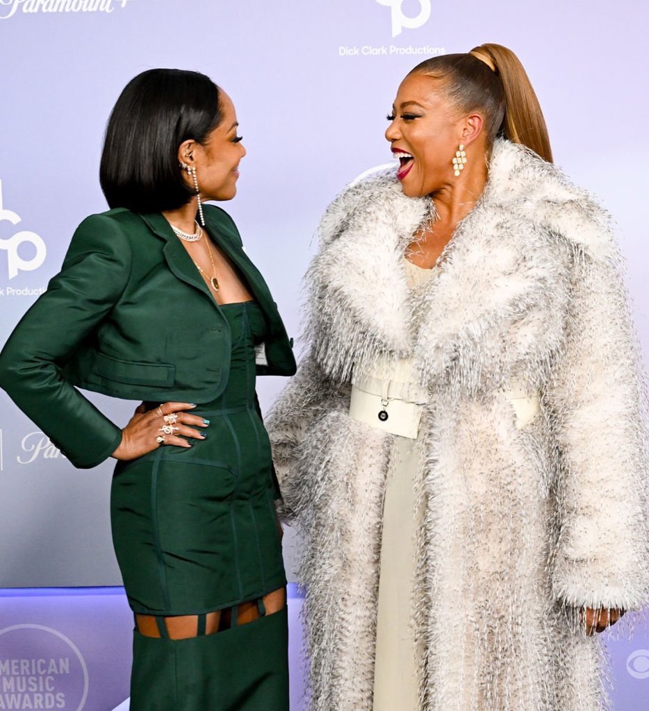 Female Rap Room tweet media
