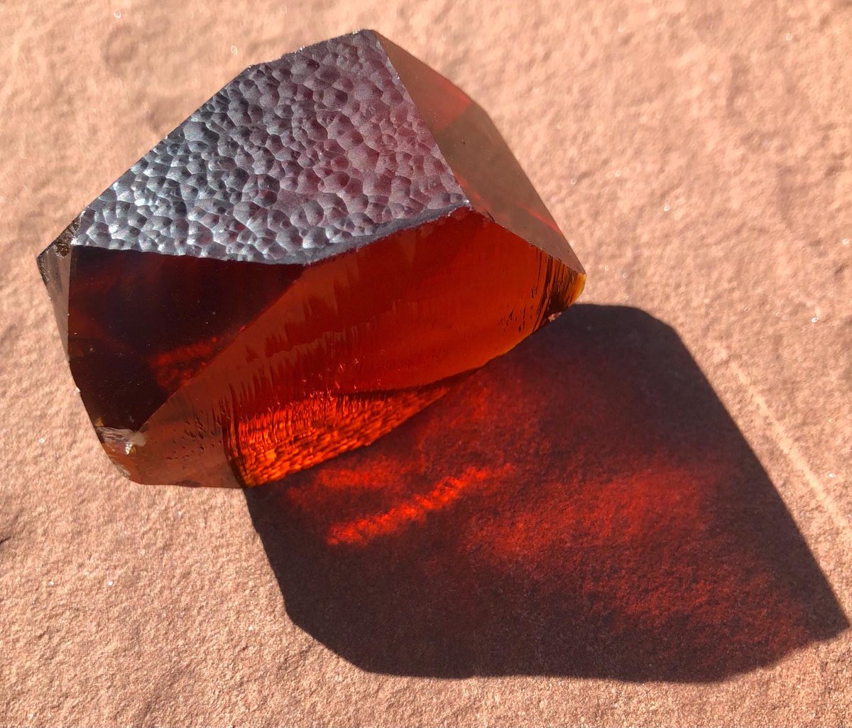 RockLadyRocks's tweet photo. Nothing like the color of #MadeiraCitrine Quartz to being out your power of #manifestation ! 35% off orders on #MemorialDay at my #etsysale & free mailing in the USA! #red #redquartz
https://t.co/6wfCaunMrI https://t.co/ejH2FUlFu0