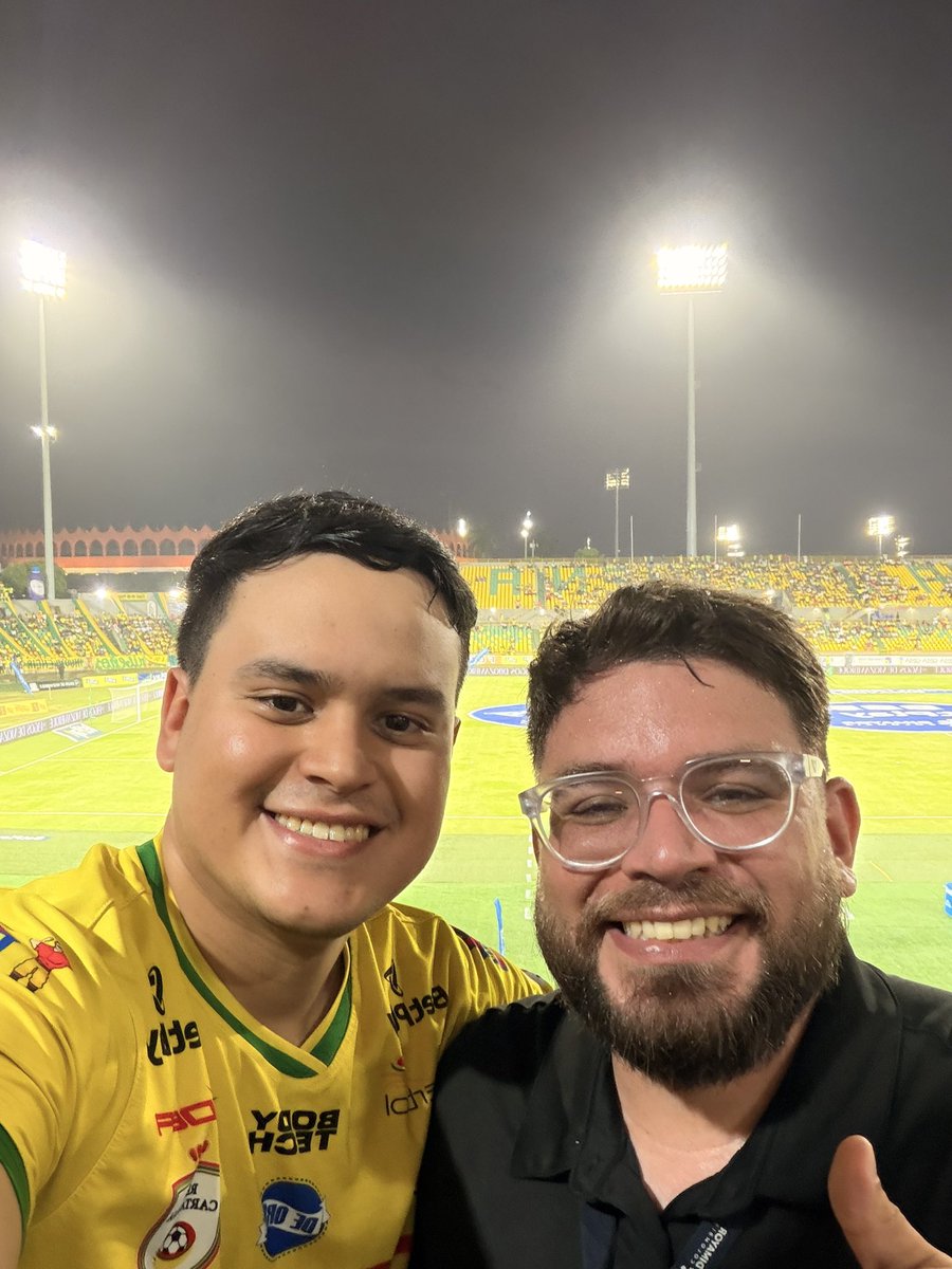 Nando Tovar tweet media