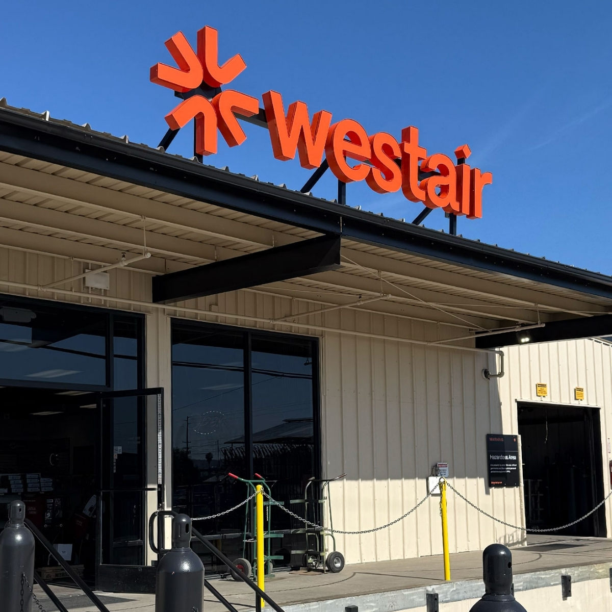 CO2Meter's tweet photo. Strong partnerships drive safer outcomes and one of our leading partners, WestAir continues to lead the way. Thank you for your continued partnership and using our gas detection solutions to protect your customers, partners, and staff in the field. 

 https://t.co/FLnU5SlLpd https://t.co/8MQCS1TrX6