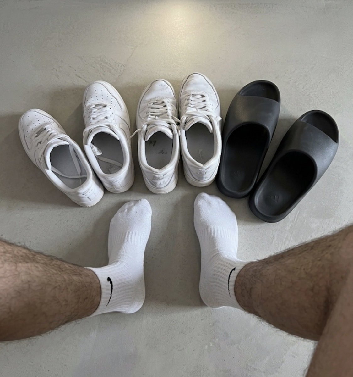 mastersoccerTO's tweet photo. Ciao cagne🐶
il vostro nuovo padrone è arrivato su X.

Quale preferisci annusare? 

Risposta e retweet per una sorpresa nei dm💦

Ubbidite per bene 🦮 😈 

#findom #masterfeet
#cashmaster #moneyslave
#cashslave #atmhuman #feet #dick #gay #boyfeet #manfeet #gayfeet #schiavo #piedi https://t.co/qMBNVdsBm3
