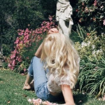 dissolvingdoll's tweet photo. My favourite whimspo
#edtwt #thinspo #cutespo #whimspo https://t.co/dbot53g2E4