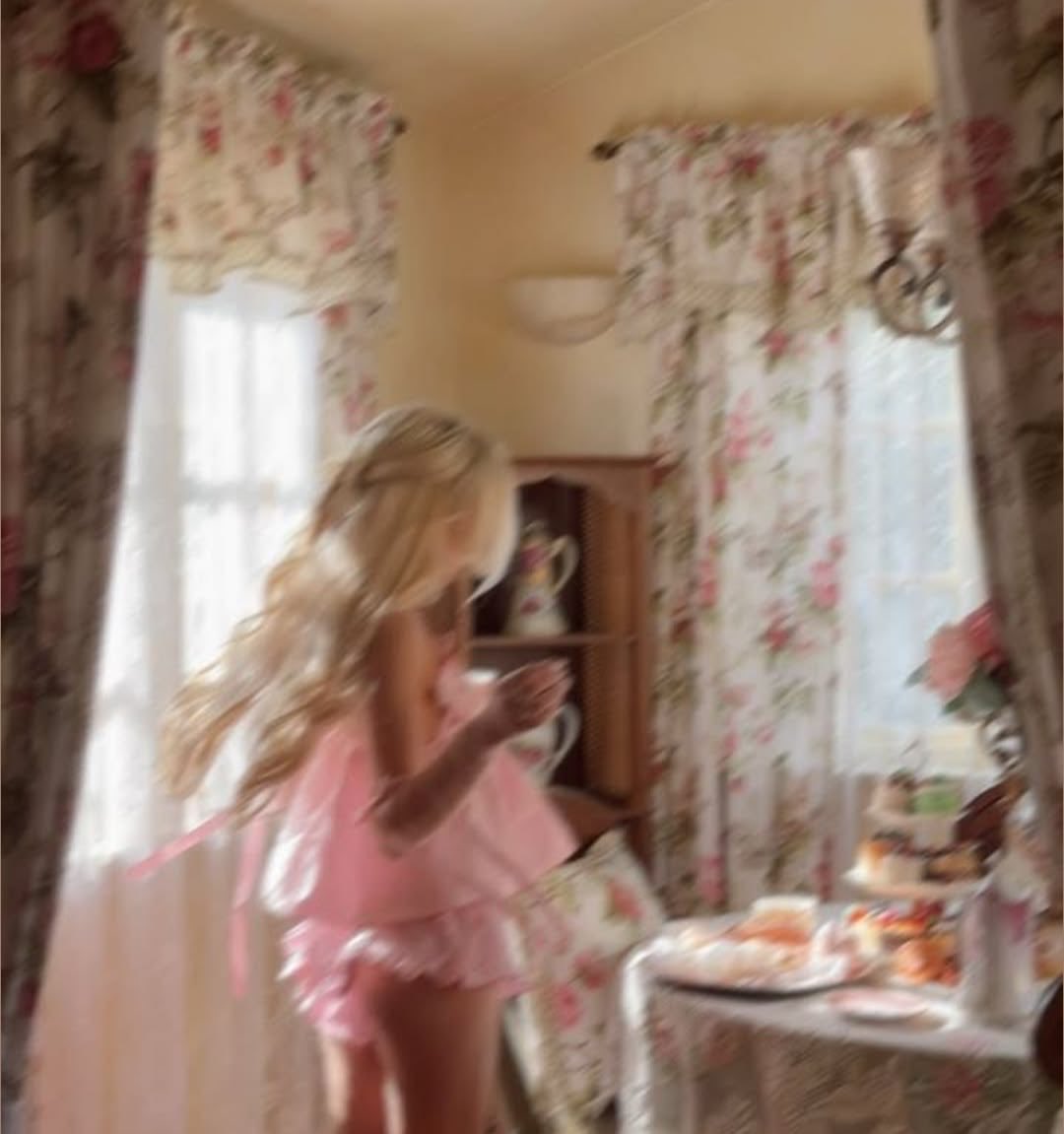 dissolvingdoll's tweet photo. My favourite whimspo
#edtwt #thinspo #cutespo #whimspo https://t.co/dbot53g2E4