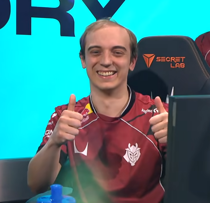 LoL Esports tweet media