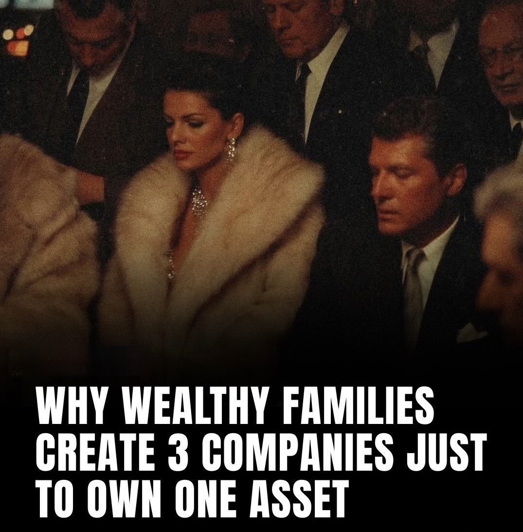 thecapitalistt0's tweet photo. WHY WEALTHY FAMILIES CREATE 3 COMPANIES JUST TO OWN ONE ASSET :

"A WORTHWHILE READ"

-THREAD-👇 https://t.co/plOQ4PegRO
