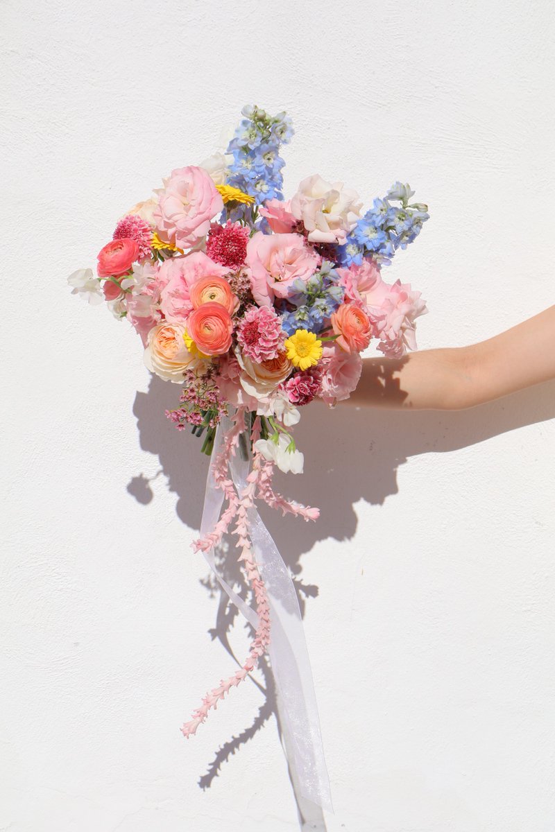 MidWoman's tweet photo. THE GARDEN - FLORAL DESIGN STUDIO 💐✨
Las flores más hermosas solo las consigues en The Garden 🌼

Ideal para bodas, ocasiones especiales, y claro, también para regalar 😉 ¡Como salidas de un cuento de fantasía! ✨🌸

FB: The Garden
IG y TT: thegarden.mid https://t.co/3OHhnv8otf