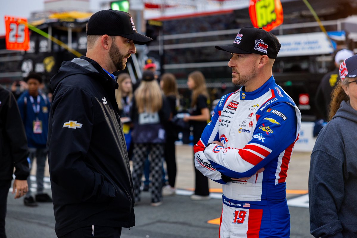 Daniel Hemric tweet media