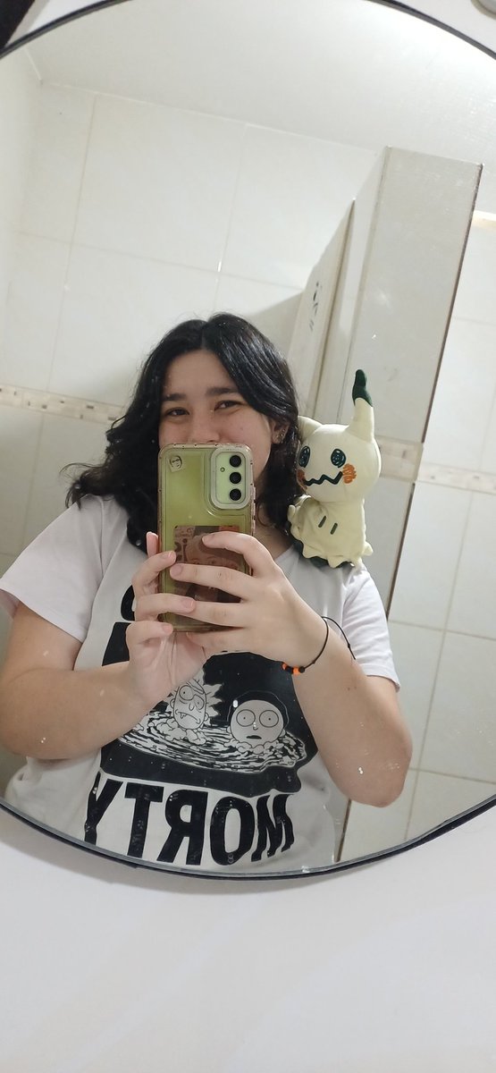 Pequena Hope 🌪 Eevee Trainer tweet media