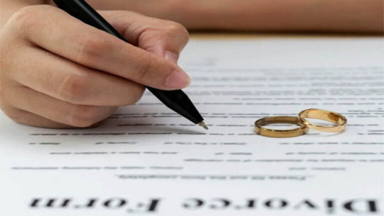 ONEICfgos's tweet photo. La prensa local de #Cienfuegos, @radiocienfuegos, presenta datos de @CubaONEI relacionados con los divorcios en #Cuba.
https://t.co/0J3eCIiXv6 https://t.co/zPJy5S2rO2