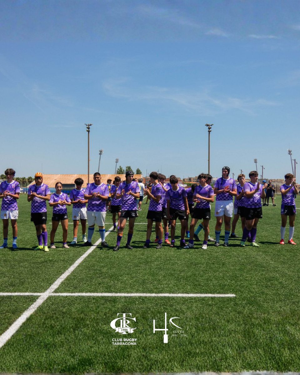 RugbyTarragona's tweet photo. Els nostres S16 tanquen la Copa Catalana Argent com a sotscampions 💜🏉

Arribar fins aquí és fruit d’una temporada de feina, compromís i creixement.

Enhorabona per l’esforç, l’actitud i per defensar l’escut fins al final.

Seguim creixent, voltors 💪🦅 https://t.co/oGkUFCBAbi