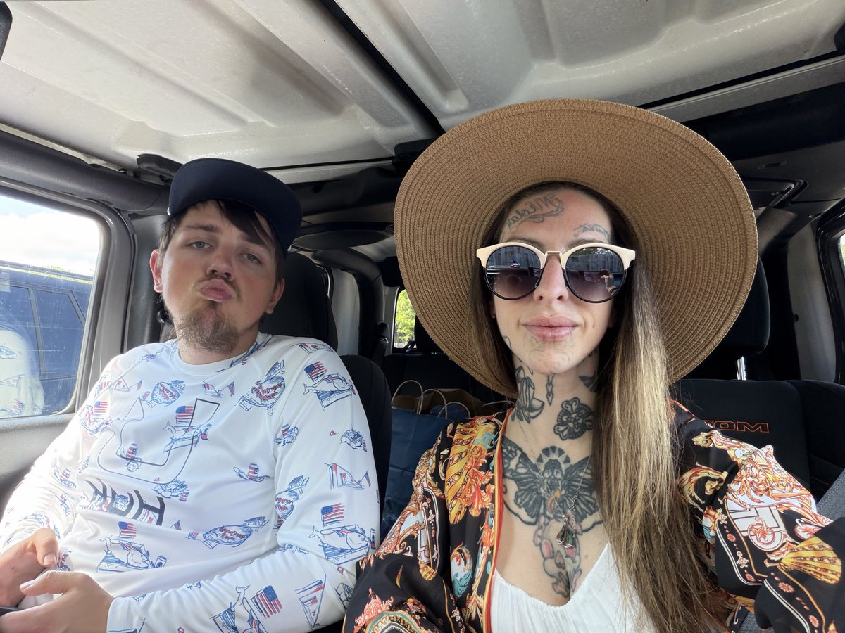 Δ Ozzimo tweet media