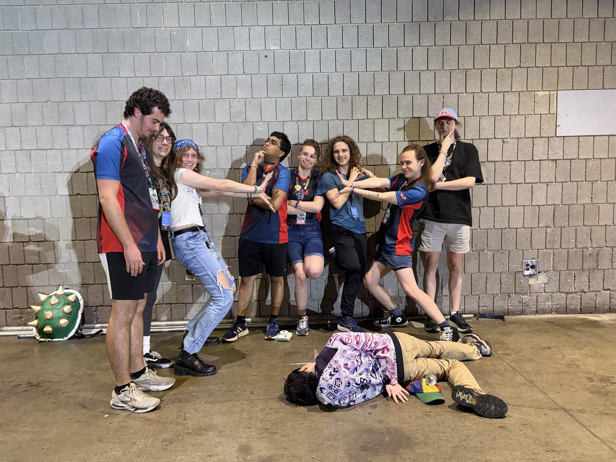 Mankalor's tweet photo. Conventions &amp; Mario Kart LANs go together perfectly, &amp; @MomoCon is no exception! Been a blast helping run tournaments at the con &amp; the pre + post local events with @USMKRacing &amp; @GAMarioKart! Meeting up with my teammates from Solar Storm &amp; other MK players is always amazing! https://t.co/iglZbeV1KA