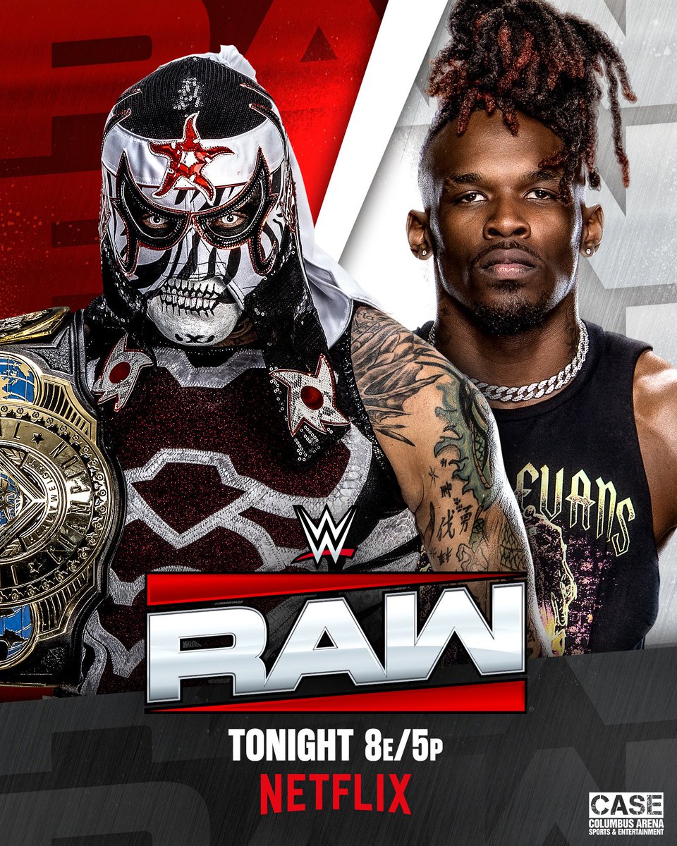 WWE tweet media