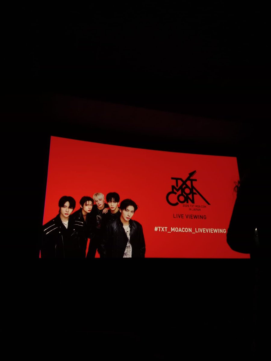 march__456001's tweet photo. - TXT MOA CON Japón en cines de todo el mundo, la mejor experiencia que podría haber tenido. Estoy tan feliz y emocionada ahora mismo, solo de pensar que tuve la oportunidad de ver a mi grupo favorito en la pantalla grande por primera vez!
#MOACON_ARGENTINA #TOMORROW_X_TOGETHER https://t.co/cJvxWlJepJ