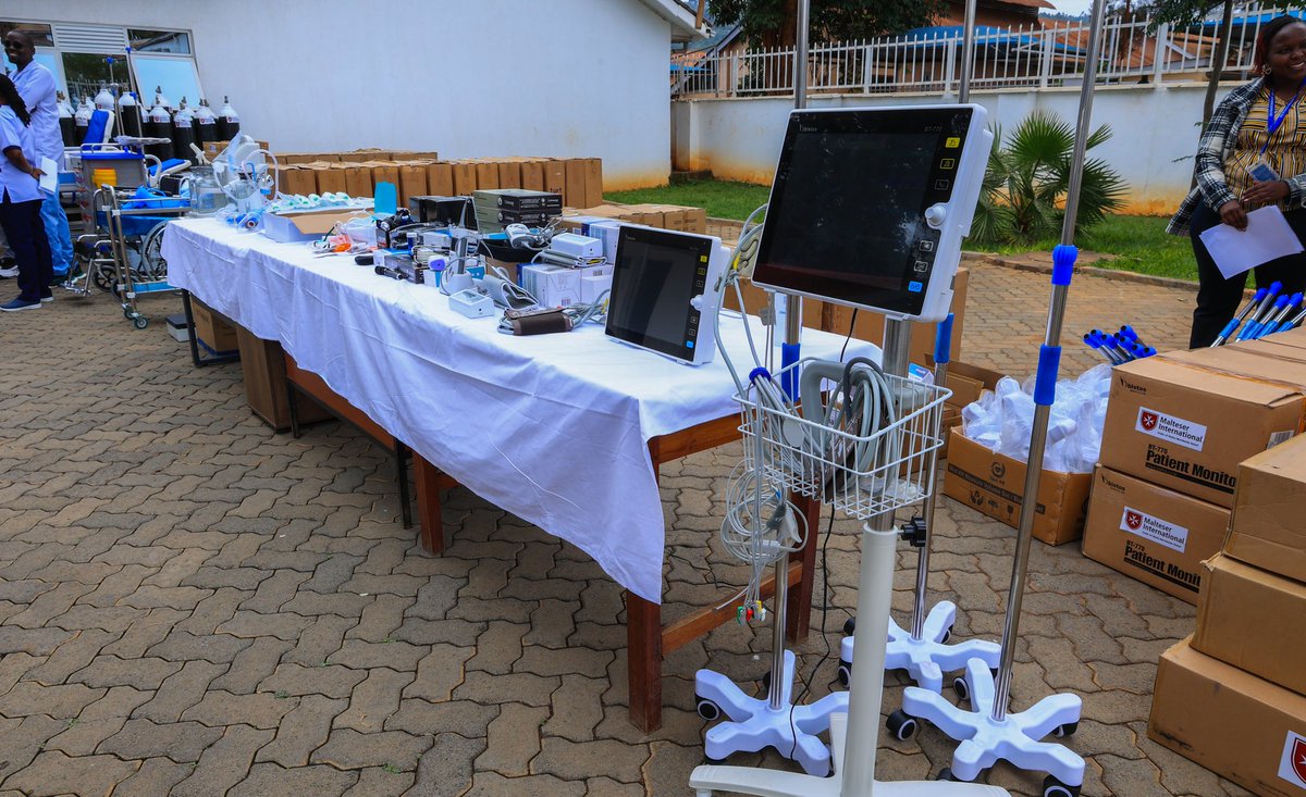 Wavinya_Ndeti's tweet photo. Today at Machakos County Referral Hospital, I commissioned emergency medical equipment, including oxygen cylinders, cardiac monitors, suction machines, and crash carts, towards strengthening emergency healthcare services across the County.

The equipment will be distributed to Machakos County Referral Hospital, Masii, Matuu, Athi River, and Kangundo Level 4 hospitals. This will address critical gaps in emergency response, critical care, and patient stabilization, especially in accident-prone areas. The investment will help reduce preventable deaths, minimize unnecessary referrals, and ensure residents access quality emergency care closer to home.

We are also enhancing Emergency Medical Services (EMS) through the establishment of a call and dispatch centre and by equipping ambulances with Basic Life Support (BLS) and Advanced Cardiac Life Support (ACLS) systems to improve pre-hospital care and response times.

I sincerely thank Malteser International for their continued partnership in advancing emergency healthcare services in Machakos County.