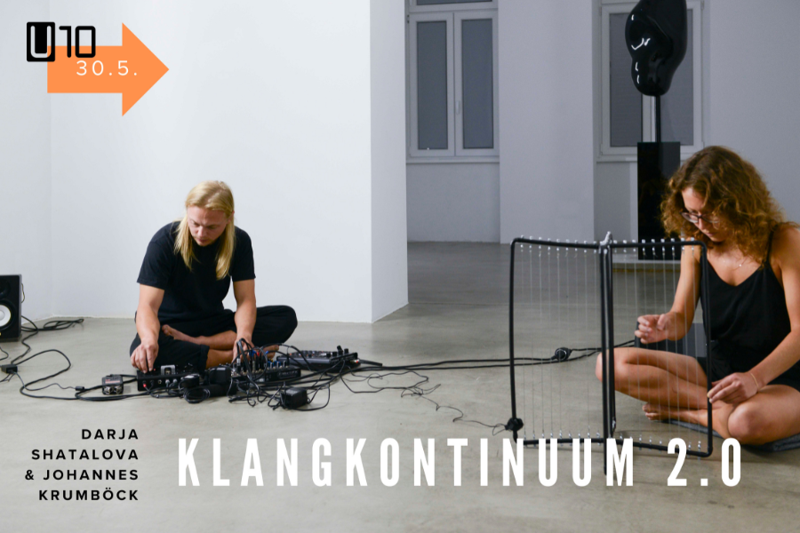 u10artspace's tweet photo. 🎧 Pozivamo vas na zvučni performans „Kontinuum zvuka 2.0“ Johanesa Krumbeka i Darje Šatalove, koji će se održati u subotu, 30. maja u 19h.

Performans ujedno predstavlja i finisaž izložbe „Jednostavno i banalno“.

ℹ️ Više informacija:
https://t.co/jZcFpduftU https://t.co/xSrrjCXyTN