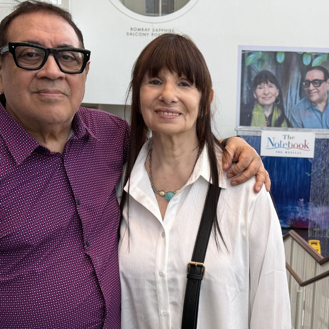 rachelfaromusic's tweet photo. 🎶✨ Sammy and I are thrilled!  
A very large picture of us is now on display in the lobby of the Adrian Arsht Center’s Ziff Opera House in Miami. 🖼️🌴

Many thanks to Ray Elman for this honor and for being such a remarkable artist himself. 🙏🎨💫 https://t.co/UnE4k0RKlM