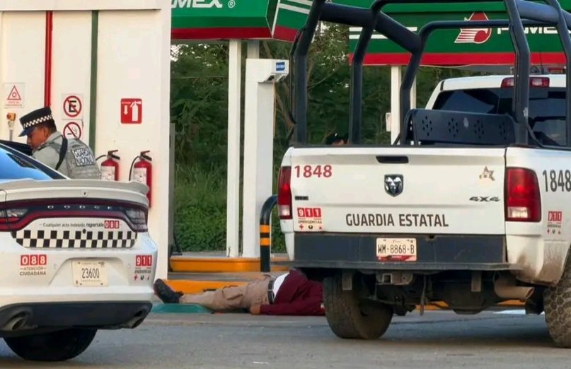 El Emisor tweet media