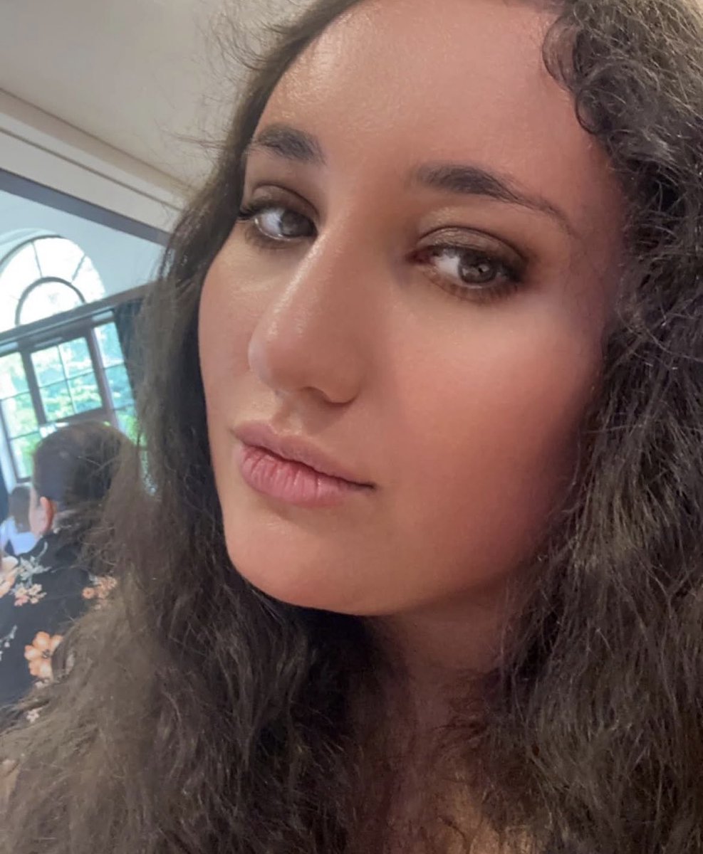 JohnTruddy's tweet photo. Paypig needed who’s got money for there princess text me now daddies https://t.co/WqcQOjwLZu