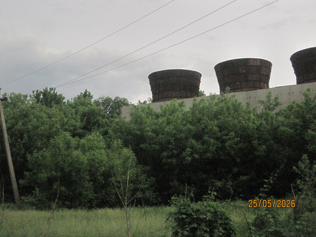 2Rimmaheyy's tweet photo. silence lives here. #urbex #abandonedplaces #industrialdecay #exploretocreate #liminalspace #moodygrams #darkaesthetic #photography #oldcamera #calm #vibes https://t.co/jmiShUBG59