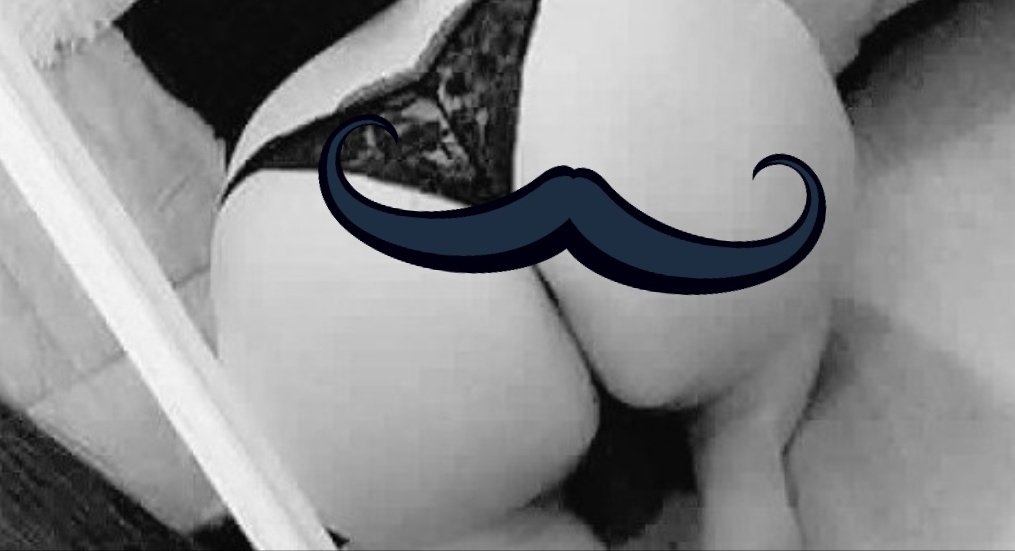 Navy31012784's tweet photo. Una del recuerdo para saludarlos del parte del señor 🍑💦💦💦💦 #lunesdemorboyprovocación @ChulosCuernos @clubdoscornos1 @Cornopolis01 @Cornopolis01 @CornudosHot_ @hotcornudos @cuckoldargent0 @CuckoldStyleMX @cuernitoscuck01 @FerraisTaisa @Esposas_Culonas @pkrisana https://t.co/3az8dgiU4l