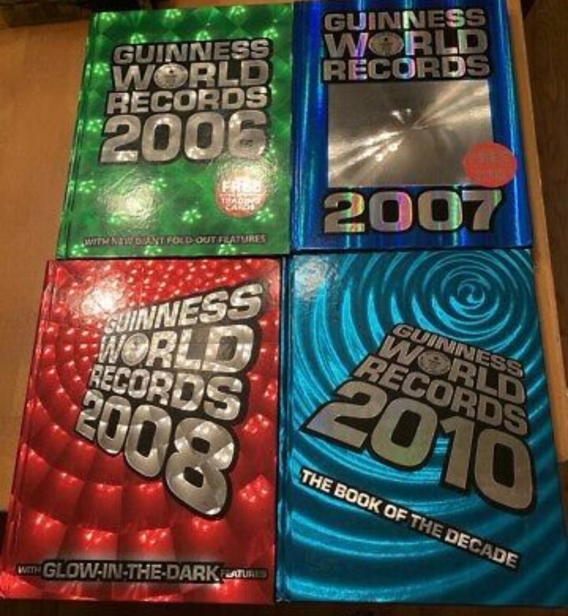 NostalgiaYZ's tweet photo. Collecting the yearly Guinness world record books back in the 2000s. https://t.co/Tx5d2cz3vJ