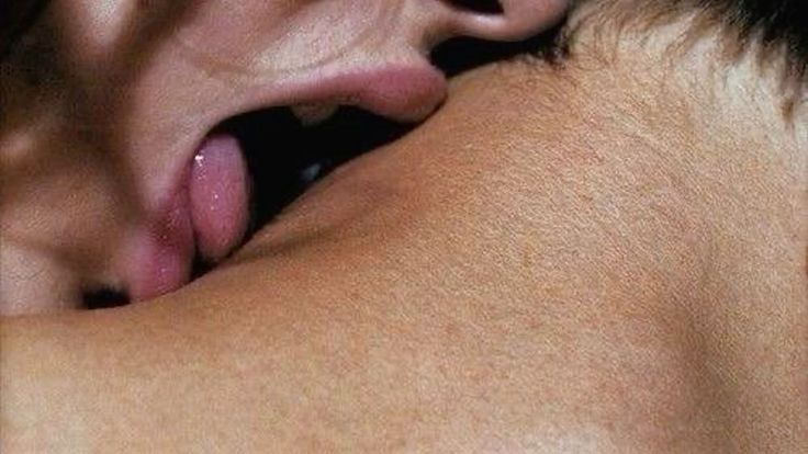 NuriaAlvarezDa1's tweet photo. Dejame chupar todo tu sabor, acariciar con mi gusto ese manjar de tu piel que sabes darme y matarme de placer...#Bruji https://t.co/xKf2O5jZDu