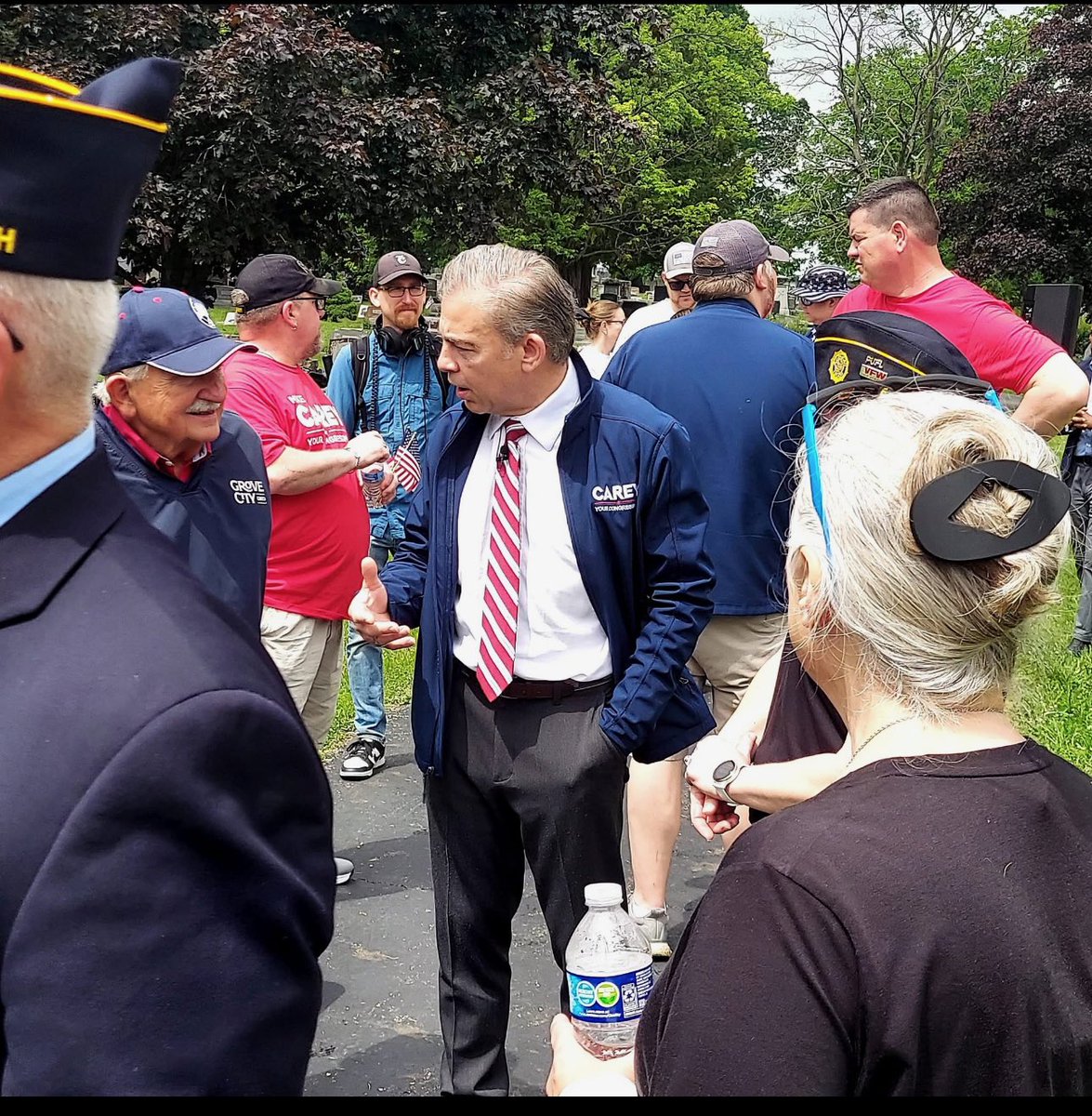 RepMikeCarey's tweet photo. It was an honor to join so many fellow veterans at today’s Grove City Memorial Day celebration. Spending time with the men and women who served our country brings the true meaning of Memorial Day to the forefront.

Today, we remember the brave Americans who gave their lives in service to our nation and the freedoms we enjoy every day. Join me in honoring our fallen veterans and reflecting on the sacrifices made on behalf of our country this Memorial Day.