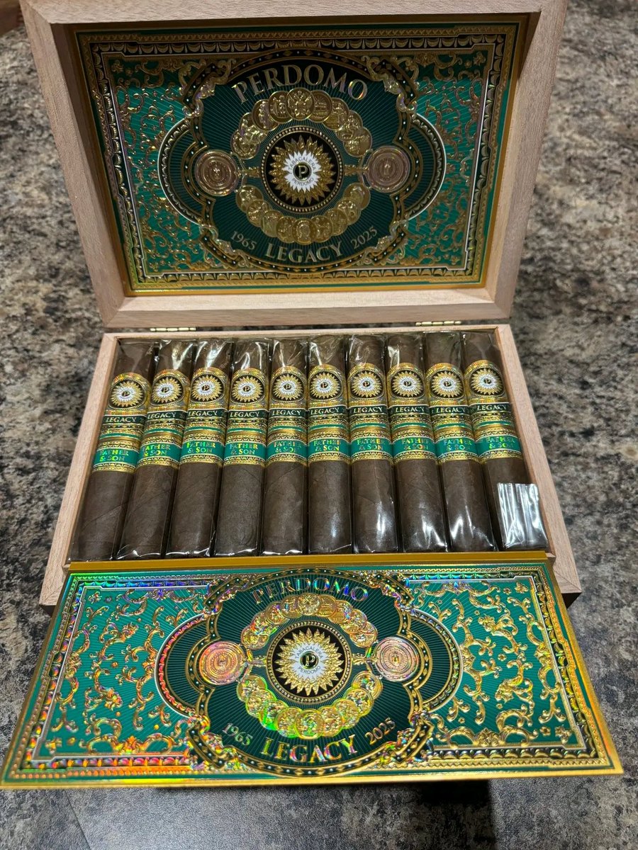 Stogie Hub tweet media