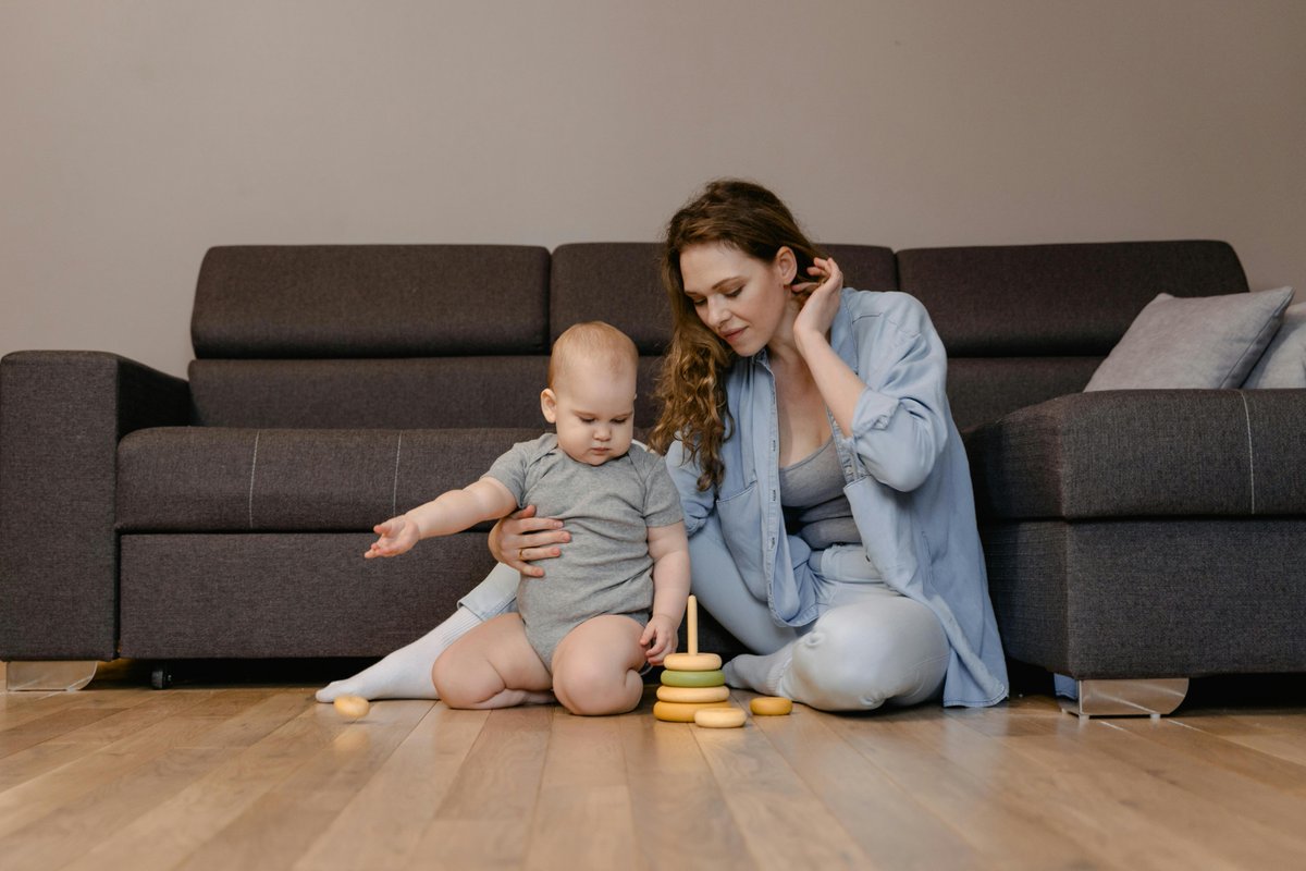 joinvroom's tweet photo. Take a minute today to watch your child. Pay attention to what they look at. How do they move? What do they sound like? What are they learning? 

Even when you’re busy, responding to what they are learning deepens your connection with them. 💡 https://t.co/AkMBBOxUcp