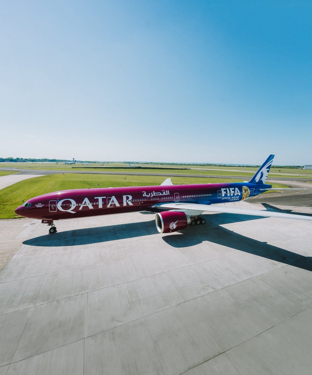 Qatar Airways tweet media