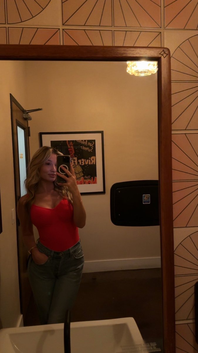 gracie tweet media
