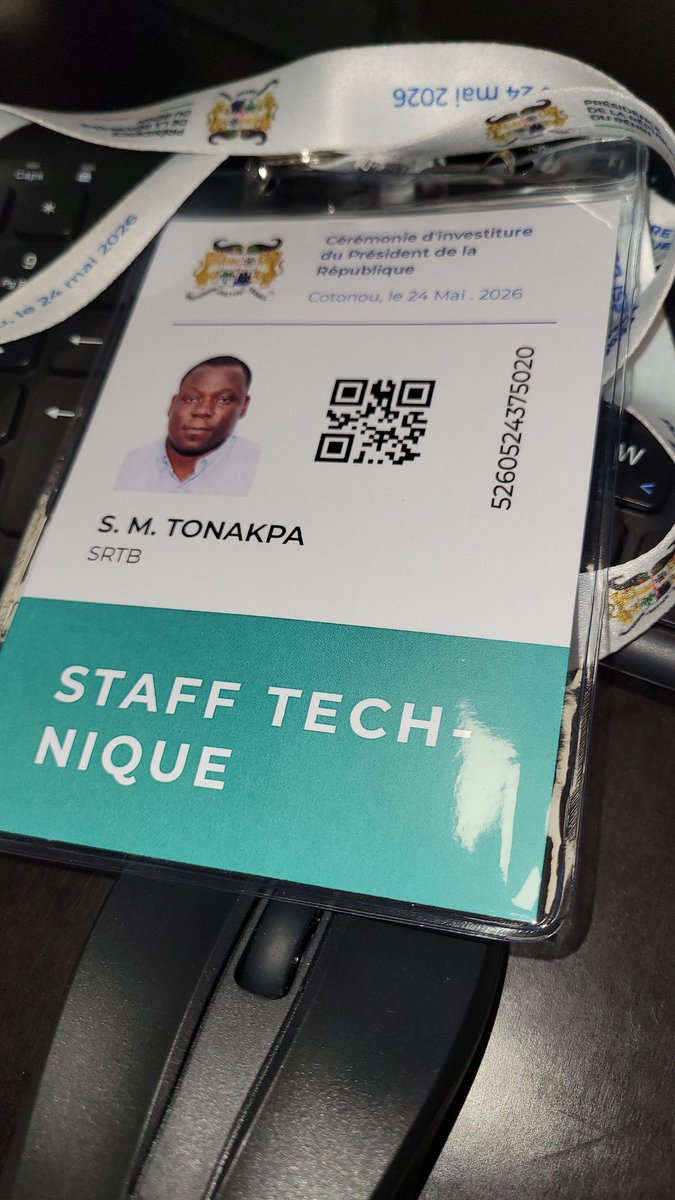 tonakpa_mevegni's tweet photo. 🎥🇧🇯 Fier d’avoir contribué à la production de la cérémonie d’investiture du Président Romuald WADAGNI.
Une grande production signée SRTB, réalisée avec professionnalisme et passion.
#SRTB #ProductionTV #Investiture #Audiovisuel #Benin https://t.co/EkWg1lcHlG