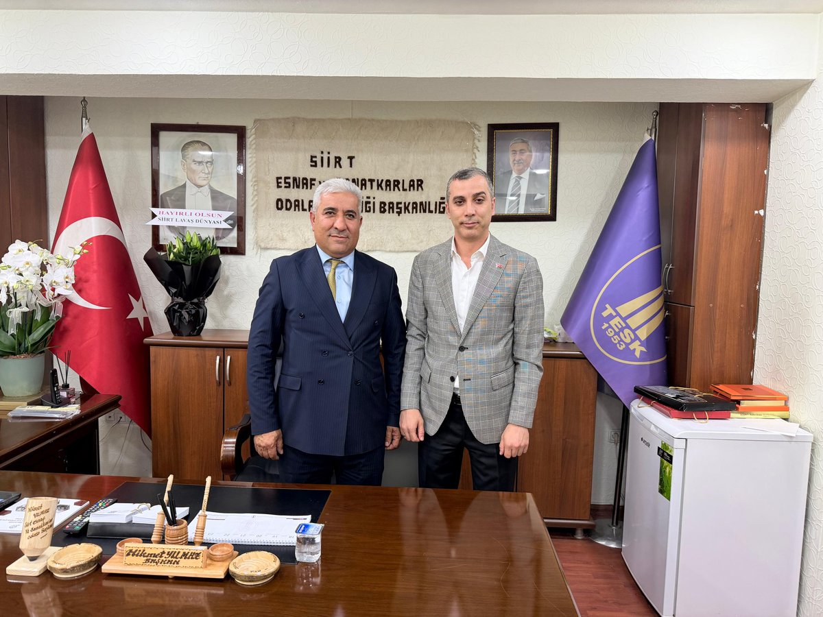 Cengizhantukenm's tweet photo. 📍Siirt Esnaf ve Sanatkârlar Odası Karma Oda Başkanlığı

Teşkilatımız ile birlikte Siirt Esnaf ve Sanatkârlar Odası Karma Oda Başkanlığına seçilen Sayın Hikmet Yılmaz ve Bakkallar odası başkanlığına seçilen Sayın Fatih Ekinci'yi ziyaret ettik. Misafirperverlikleri için kendilerine teşekkür ediyor, çalışmalarında başarılar diliyoruz.
