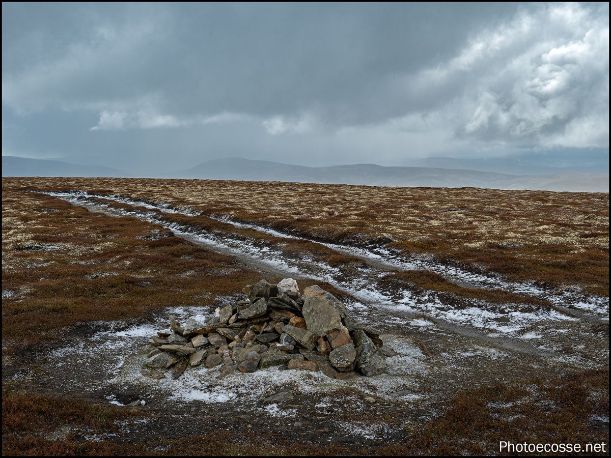 GarethHarper1's tweet photo. A few photos from my recent walk up #CàrnEalasaid
13-05-26
#A939
#BeinnaChruinnich
#Lecht
#Corbett
#Corbetts
#Hillwalking
#photoecosse https://t.co/4Uj8agU8Yw