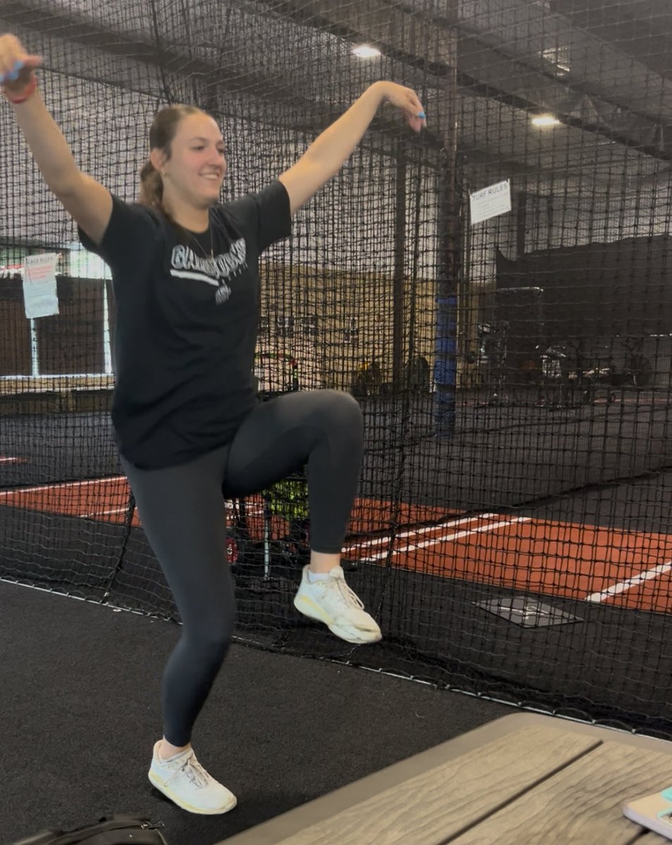 lucyreis0411's tweet photo. Love training with my best friend #bbconnection @LilaMan32. Thank you @jesss_harperr  for always making time for us. Now off to HS practice and pitching. @TCam_FSUSB @FSU_CoachWilson @Coach_Alameda @rittmanjohn @KatieRepole @CoachDot_LU @TexasCoachWhite @Trisha_Ford @UCLASoftball @MRhodesSmith @USASoftballJWNT @PRSTAGGS @UACoachMurphy @UGACoachTony