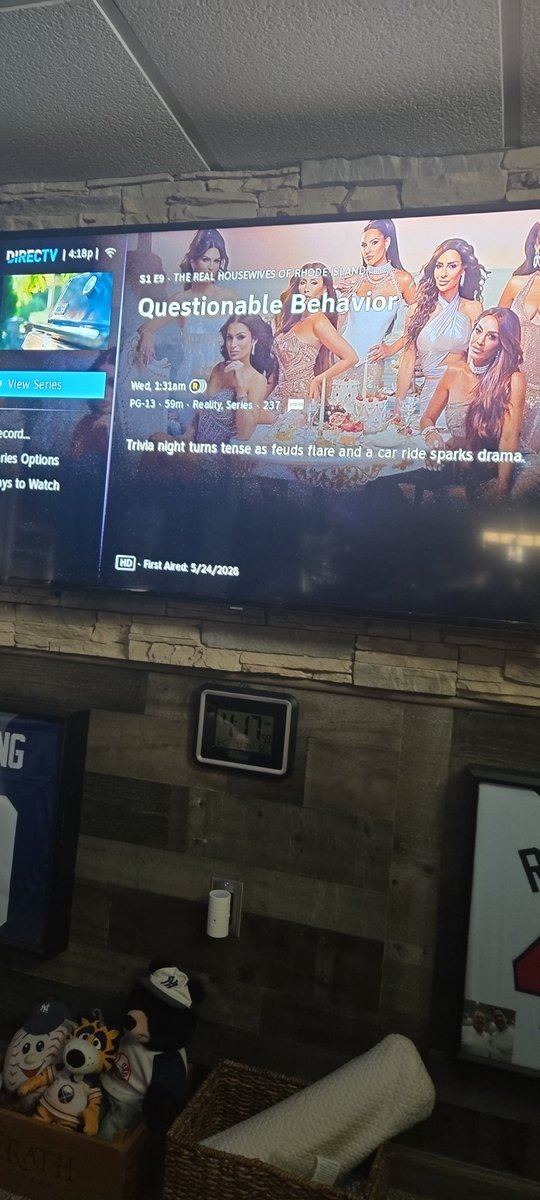 PrttySmrtJokr's tweet photo. @DIRECTVhelp Want to watch last night's episode. There is no Watch Now option. I have to wait for Wed at 130a for it to record and watch. Cancelling directv this week. https://t.co/1zRqg0HoHP