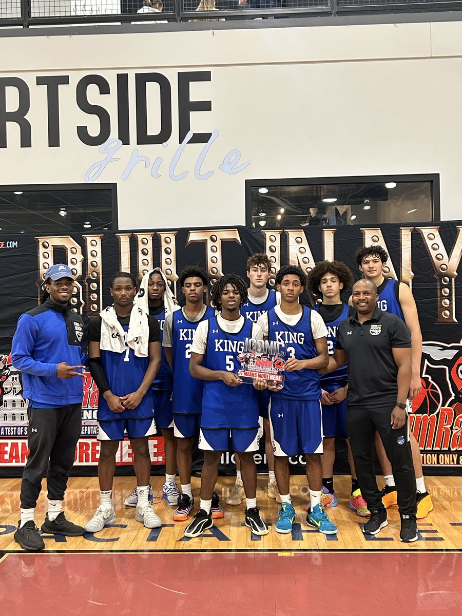 kinghoopsnyc's tweet photo. 2026 Gym Rat Champions! 💙

Congratulations to our 15u on bringing home the Gym Rat Championship, our 17u on finishing as runners-up, and our 16u on making it all the way to the Quarterfinal @GymRatCHALLENGE https://t.co/BU2aDgYCJJ