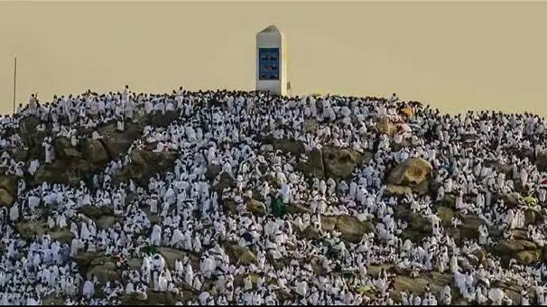 dlyn953115's tweet photo. عن #النبي ﷺ #قال
 خَيْرُ #الدُّعَاءِ دُعَاء يوم #عَرَفَةَ
وَخَيْرُ مَا قُلْتُ أَنَا وَالنَّبِيُّونَ مِنْ قَبْلِي

☄️#لَا إِلَهَ إِلَّا #اللَّهُ وحده لا شريك لَهُ
لَهُ الملك وَلَهُ #الْحَمْدُ
وهو #عَلَى كُلِّ شَيْءٍ #قدير

اسال #الله لي ولكم إجابه الدعاء🩵 https://t.co/zo5AEL1BeA
