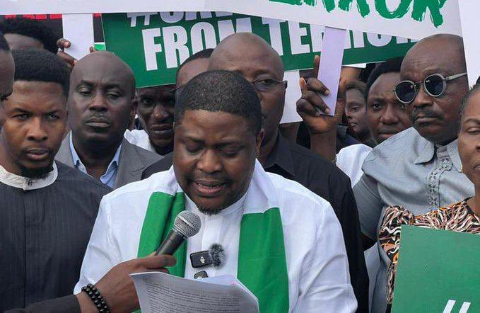 lekeyor's tweet photo. Pastor Yemi Davids, Apostle Iren and the PFN hit the streets on a rally against insecurity in Nigeria. Hope they will come out at the right time again
#SayNoToInsecurity https://t.co/Gb68YckjTK