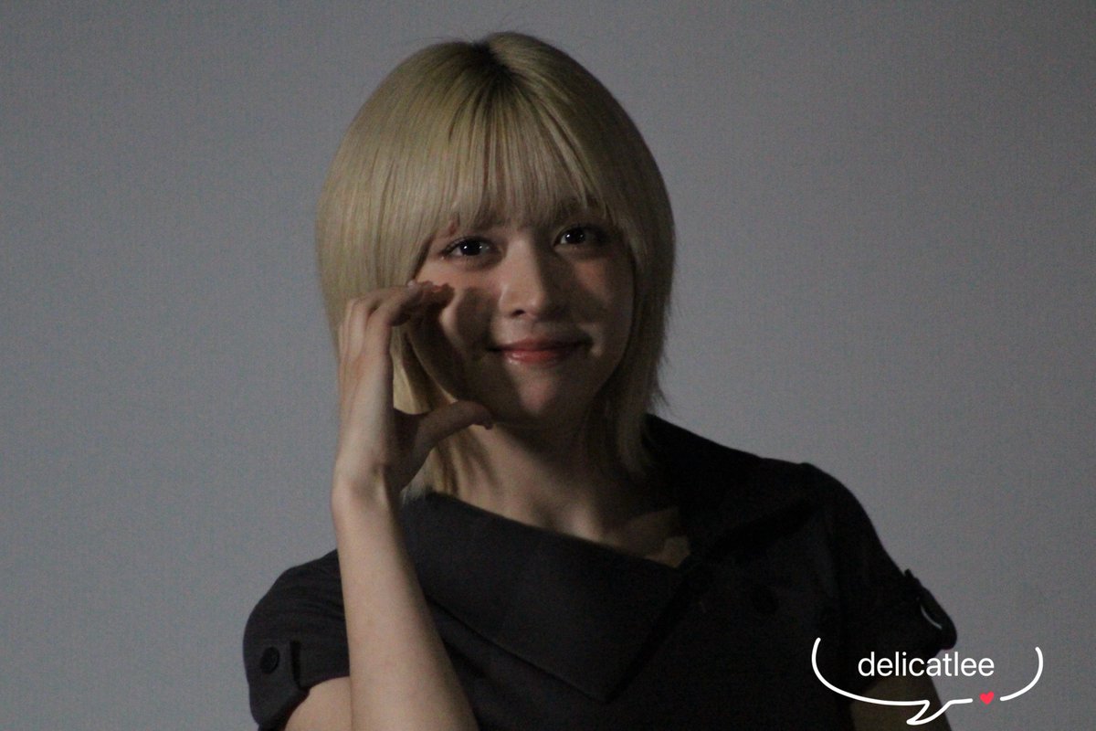 Delicatlee's tweet photo. 260525 - Soundwave Special GV

#NMIXX #엔믹스 #LILY #릴리 https://t.co/314tGfPELC